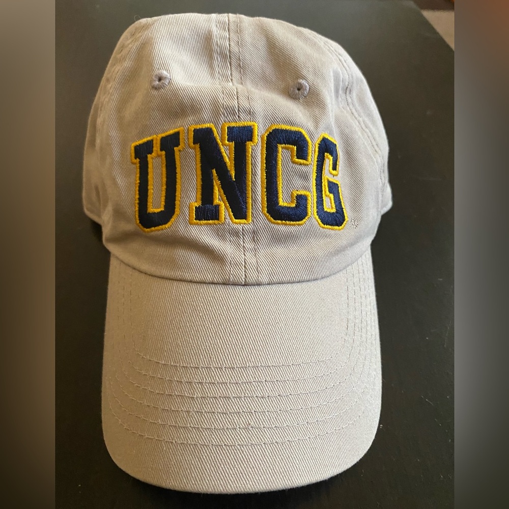 NWOT University of North Carolina Greensboro Top of the World Strapback Hat